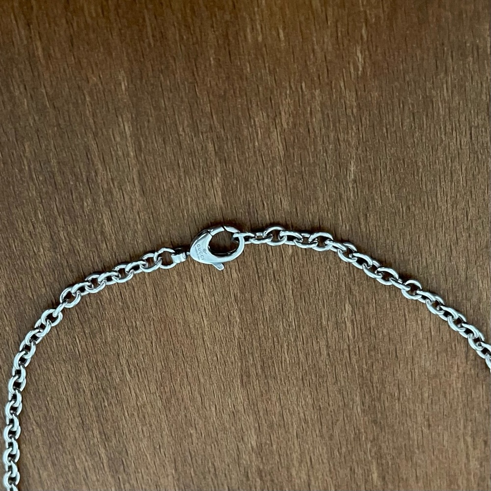 Gucci 925 Sterling Silver “GG” Logo Pendant Interlocking Chain Necklace - Picture 4 of 12